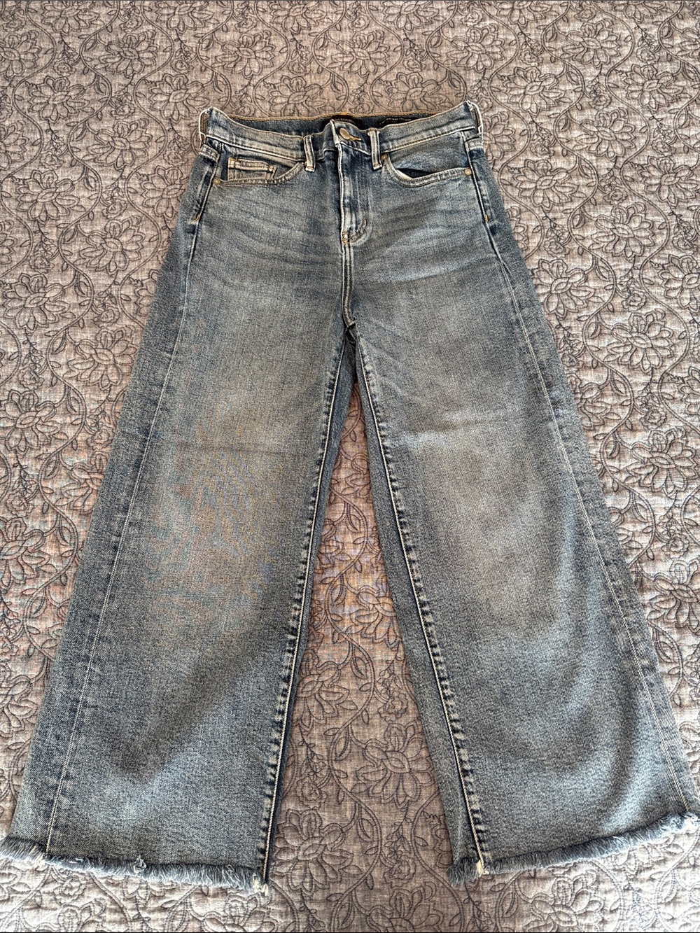 Banana Republic Women’s Wide-Leg High-Rise Jeans